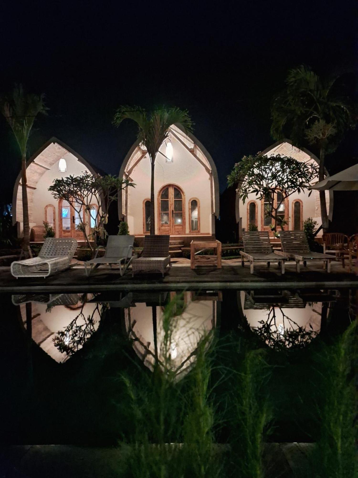 Grand Daghan Cottage Batununggul Екстериор снимка