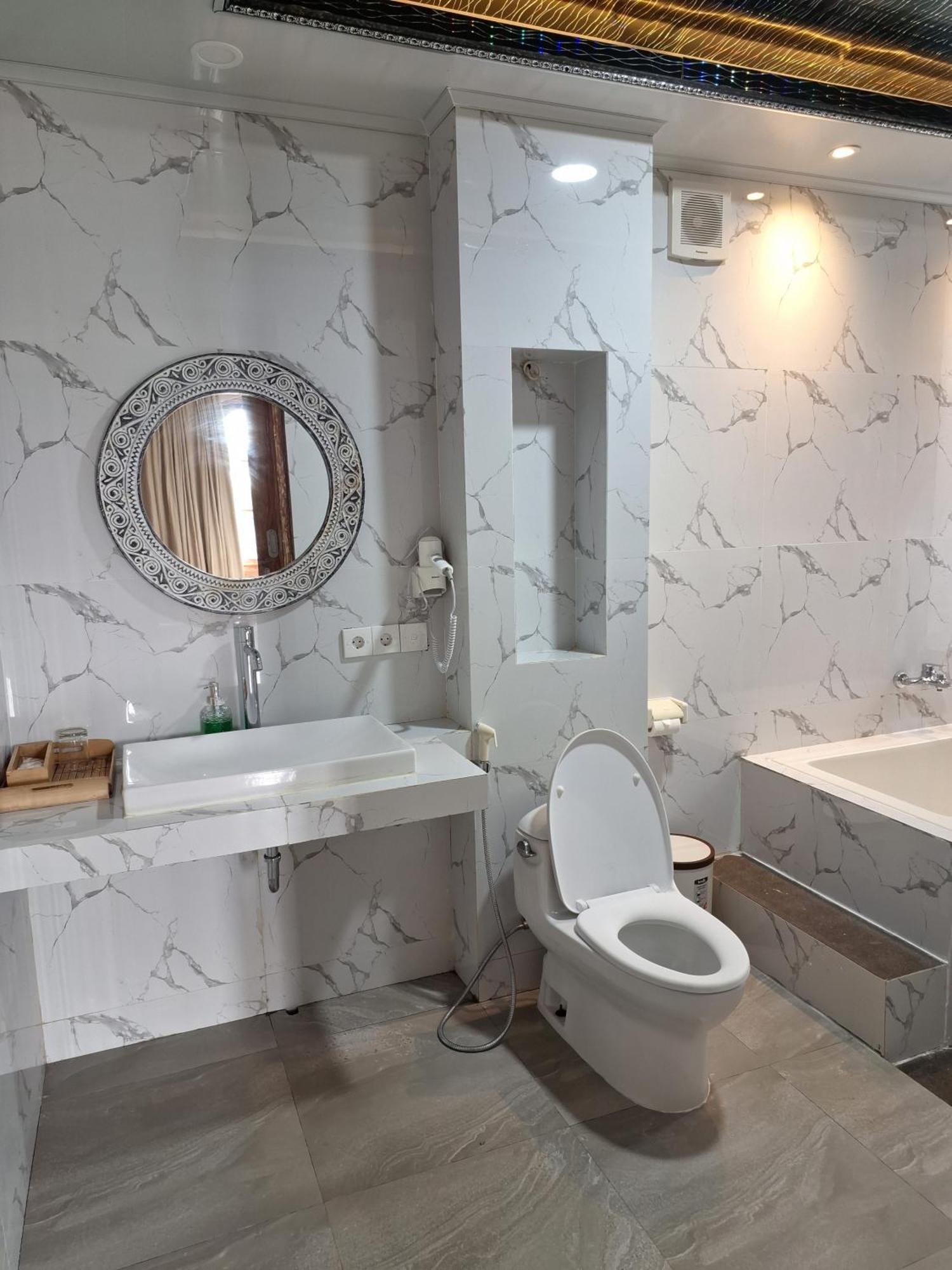 Grand Daghan Cottage Batununggul Екстериор снимка