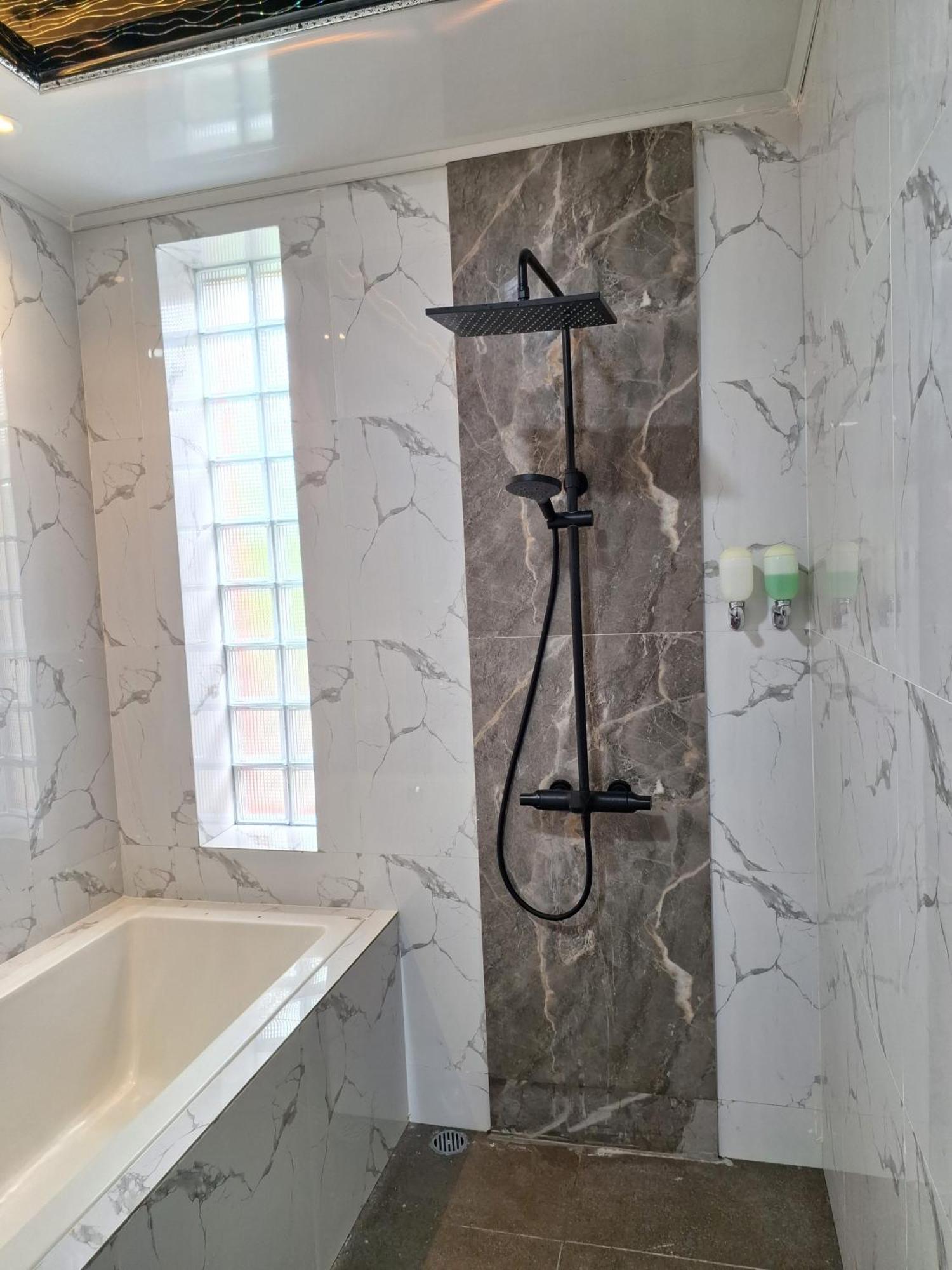 Grand Daghan Cottage Batununggul Екстериор снимка