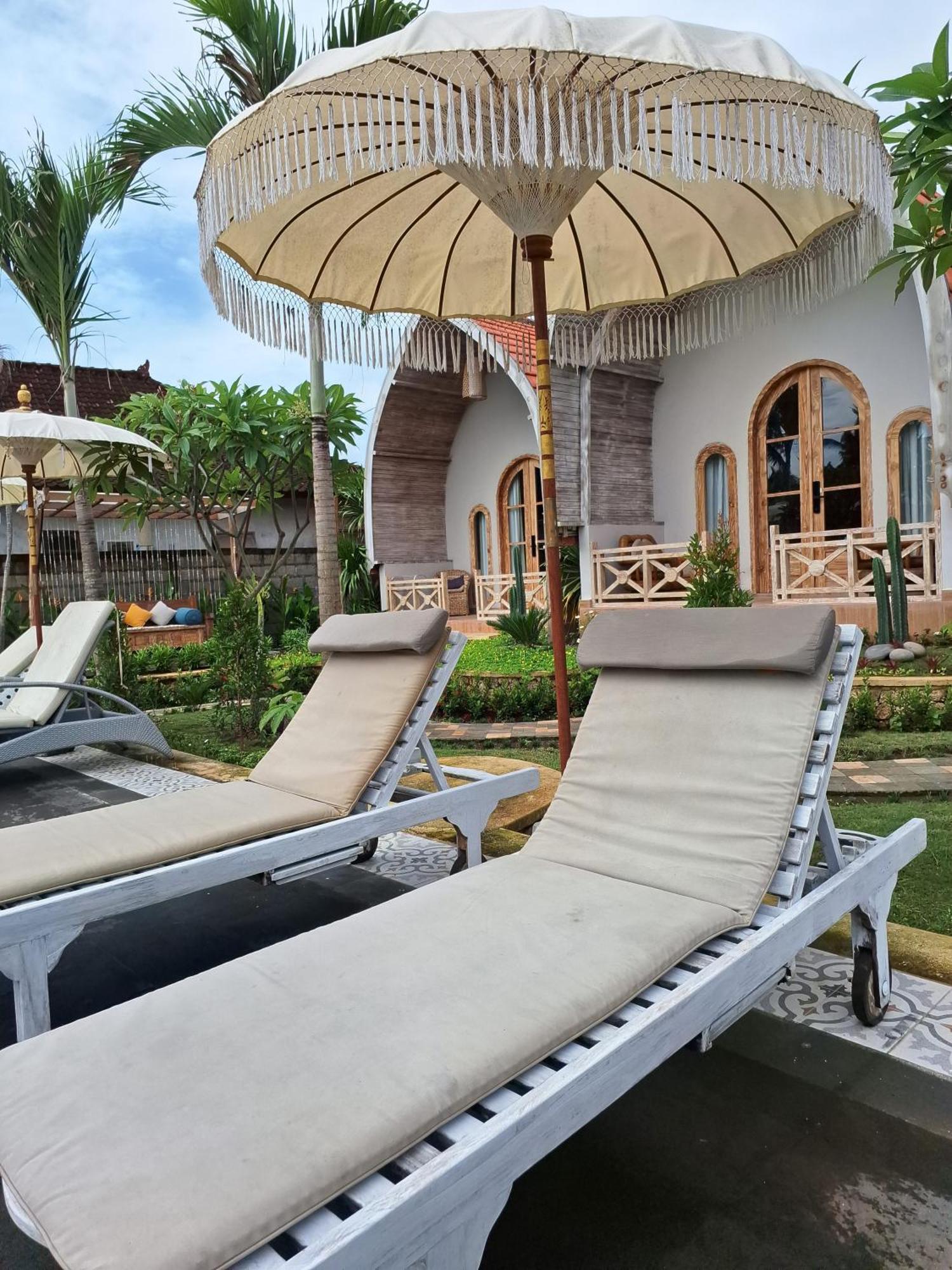 Grand Daghan Cottage Batununggul Екстериор снимка