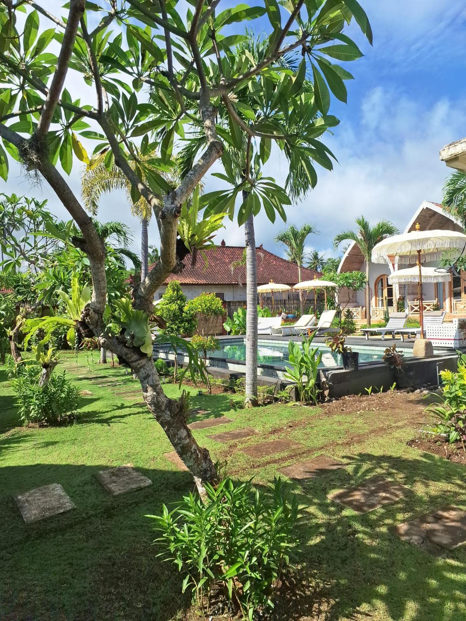 Grand Daghan Cottage Batununggul Екстериор снимка